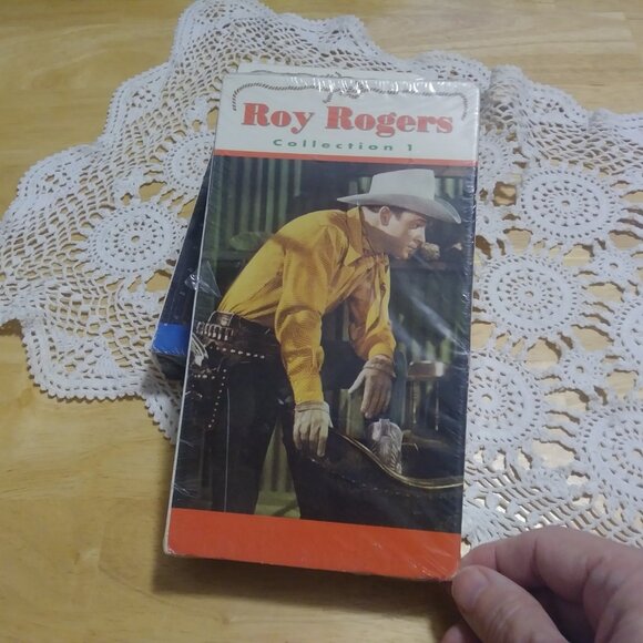 VHS - Roy Rogers collection, volumes 1 and 2, sealed - Picture 4 of 7